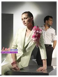 亚洲视频白领露脸,揭秘职场精英的时尚生活