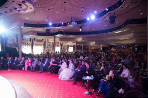 亚洲时尚节视频,潮流盛宴视觉盛宴